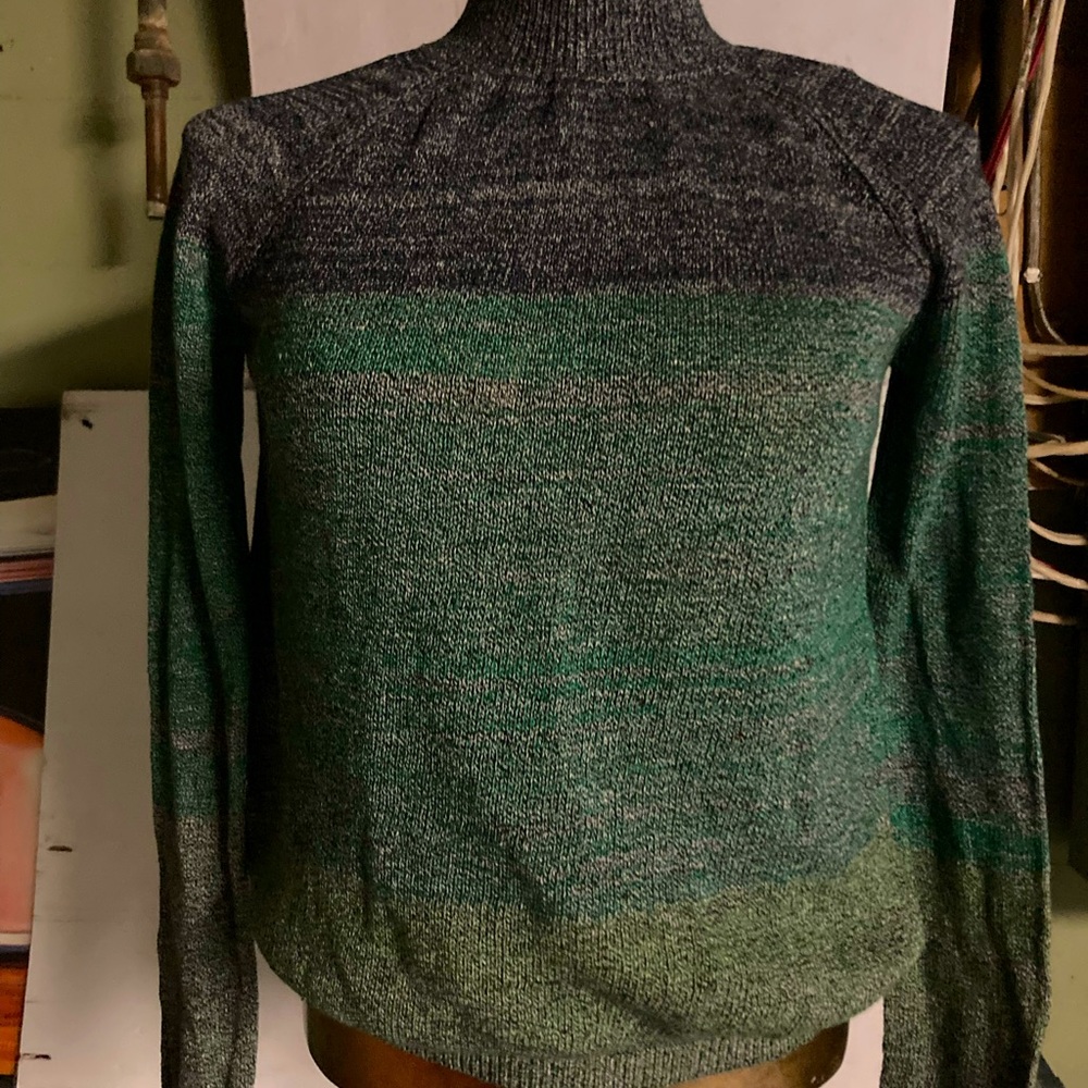 Sweater never wear